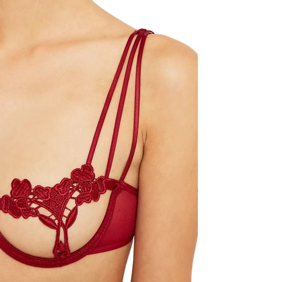 BNWT Bluebella Nova Red Bra size 32D - Picture 4 of 7